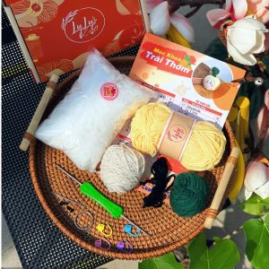 dụng cụ móc len