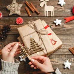 Quà tặng lưu niệm